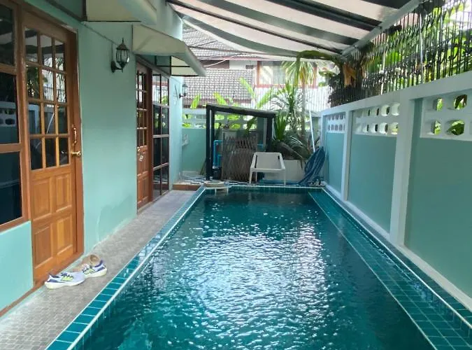 T-house Bkk - Max15 People With Private Swimming Pool Ferienhaus *