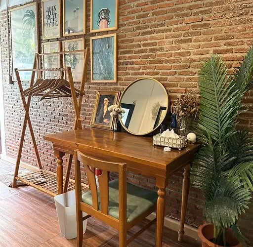 T-house Bkk - Max15 People With Private Swimming Pool Ferienhaus Bangkok