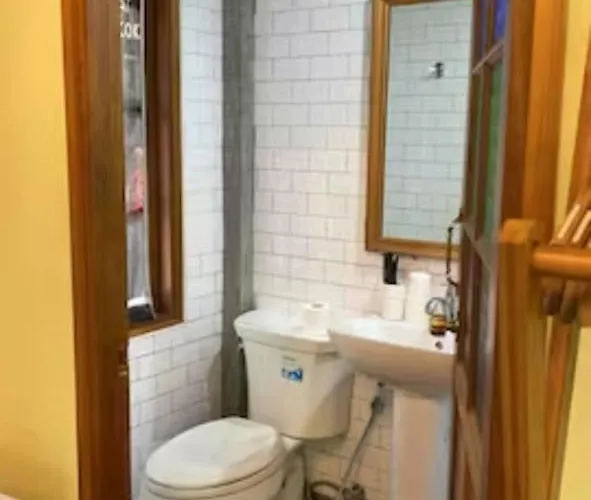 T-house Bkk - Max15 People With Private Swimming Pool *