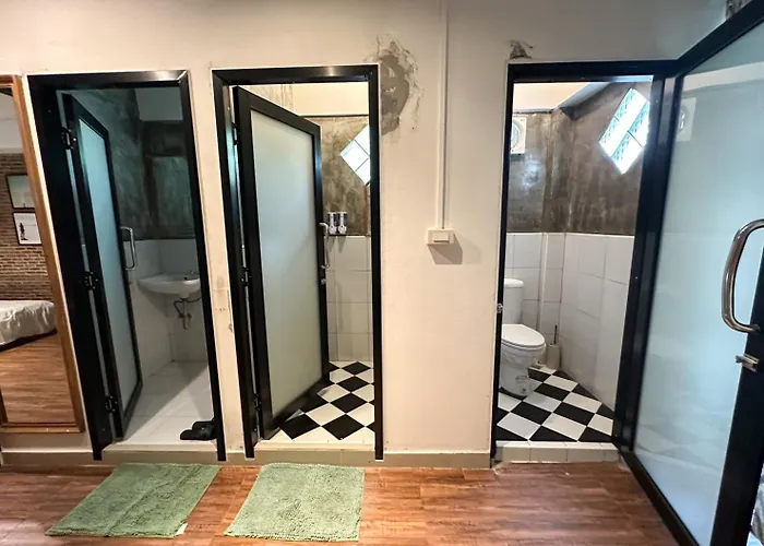 T-house Bkk - Max15 People With Private Swimming Pool Bangkok